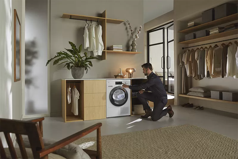 Máy sấy quần áo Miele TCL780WP